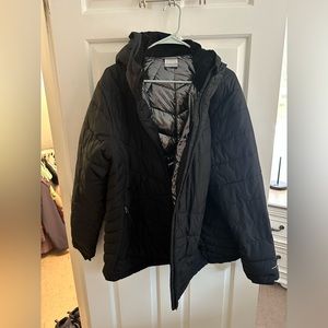 Columbia Women’s Black Puffer Jacket size 2x